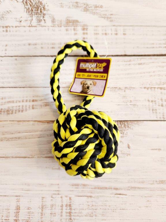 MultiPet Nuts for Knots Tug